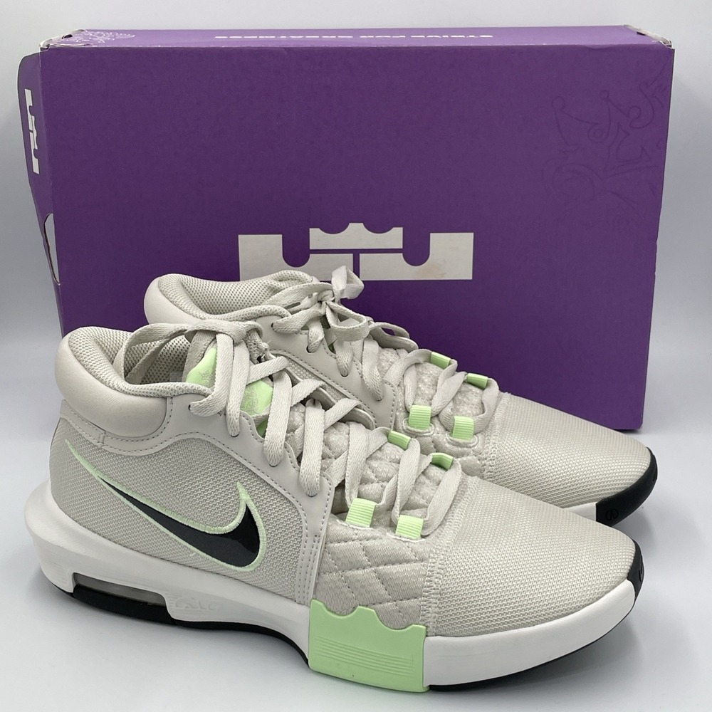 Nike LeBron Witness VIII Light Bone Green Basketball Shoes HQ2139-002 Men's Sz 8